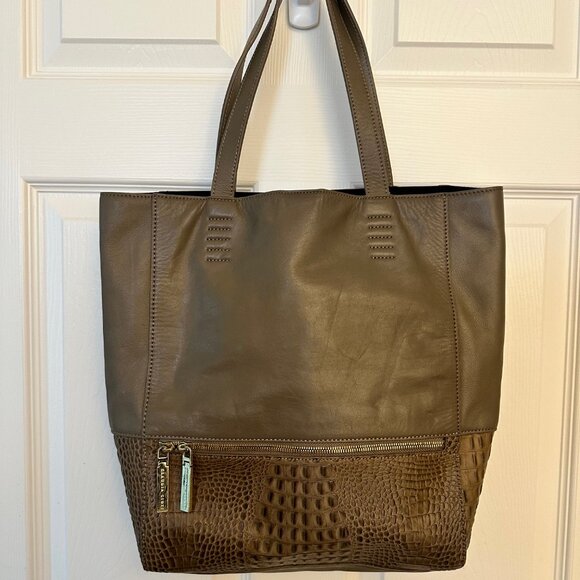 Claudia Ciuti Large Shoulder Tote EUC - Picture 1 of 7